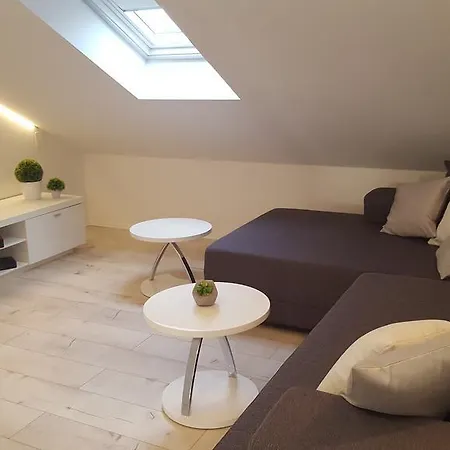 Three Roses Apartment Split